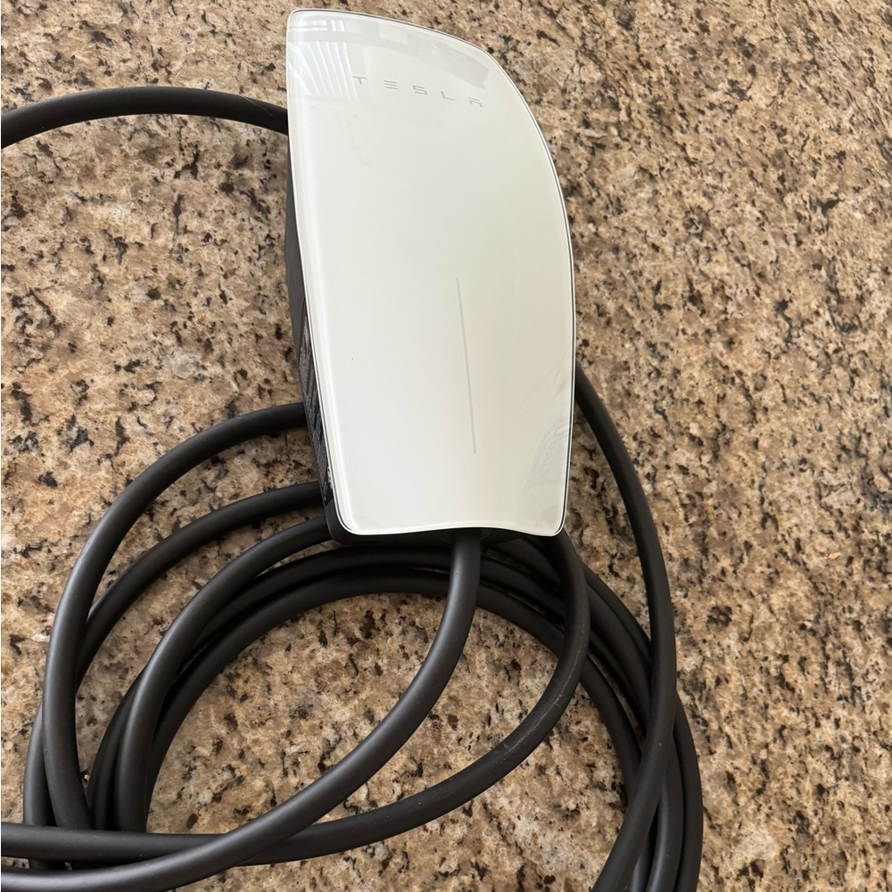 Tea Wall Charger